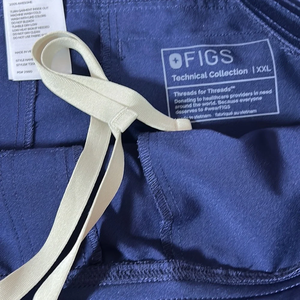 FIGS Axim Mens Cargo Scrub Pants